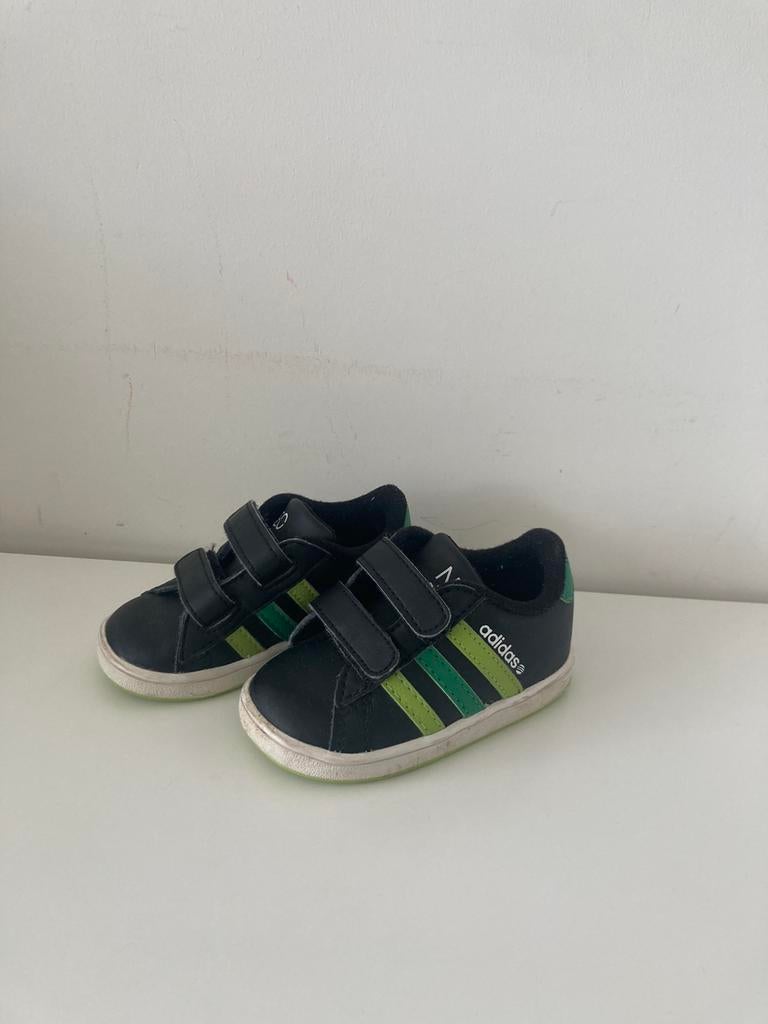 Sneakers Adidas maat 19 heel goede staat, Adidas, Gebruikt, Schoenen, Ophalen of Verzenden