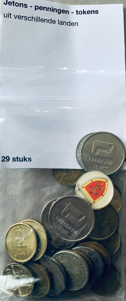 assortiment jetons, penningen en tokens, Ophalen of Verzenden, Overige materialen