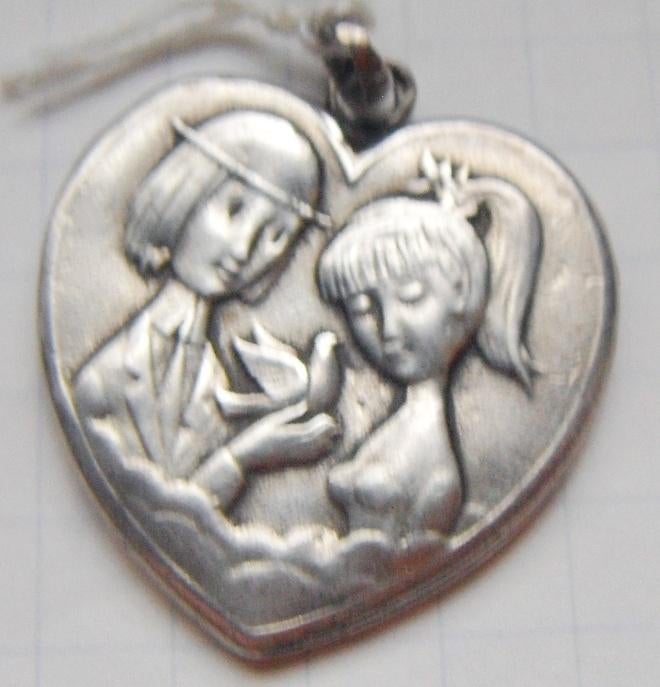 Pendentif coeur ou rond "Les amoureux de Peynet" en argent, Gebruikt, Overige voorstellingen, Ophalen of Verzenden, Zilver