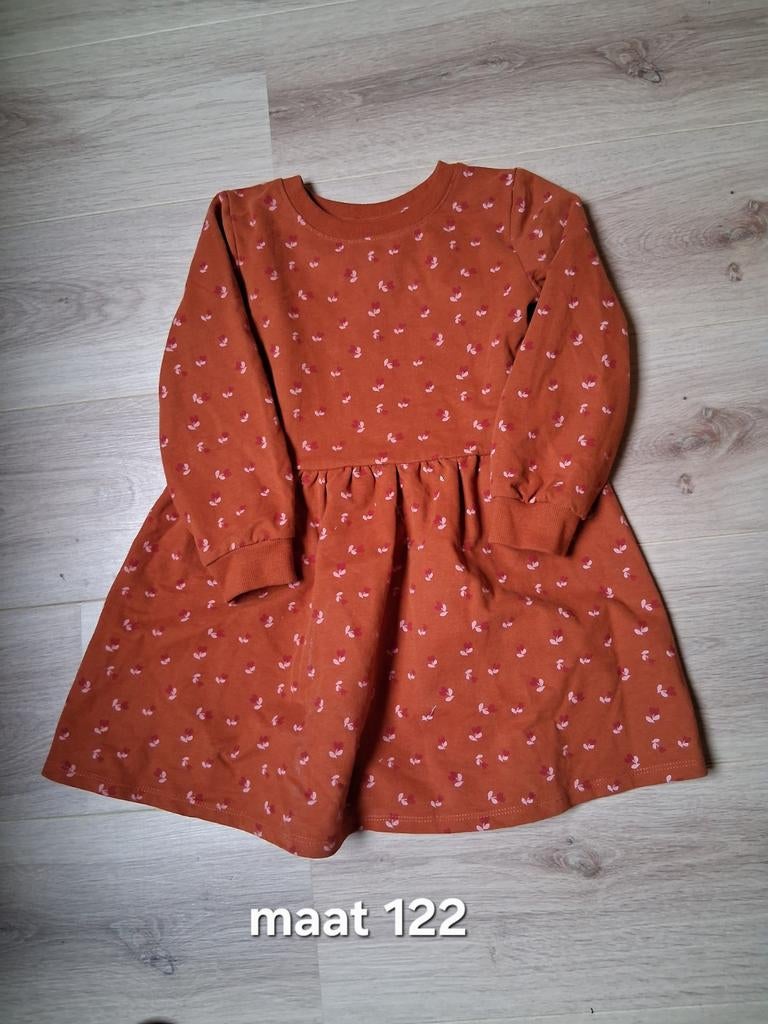 Kleedjes winter maat 122. 1 euro stuk, Ophalen of Verzenden