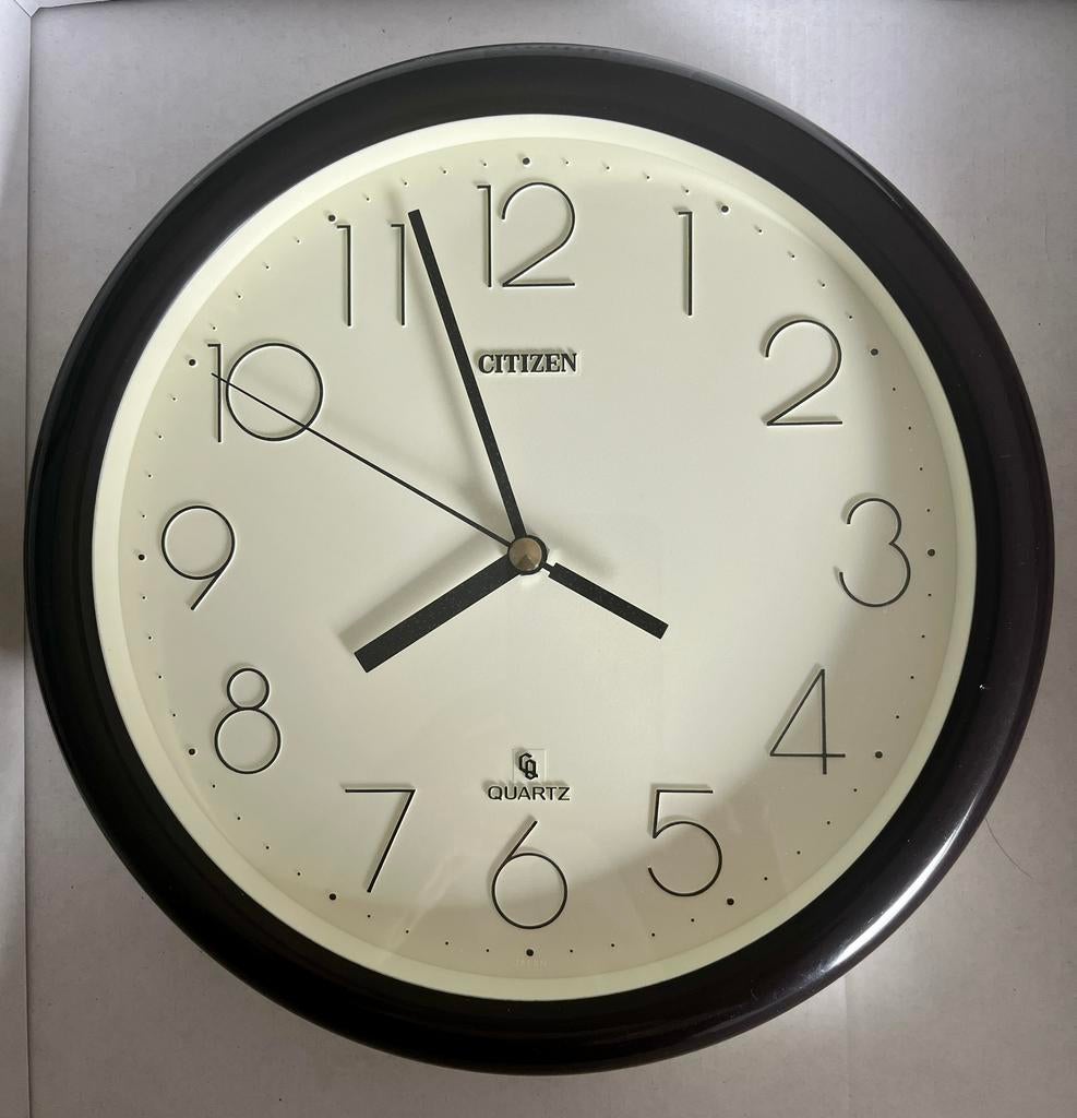 Montre murale Citizen, Enlèvement ou Envoi, Comme neuf
