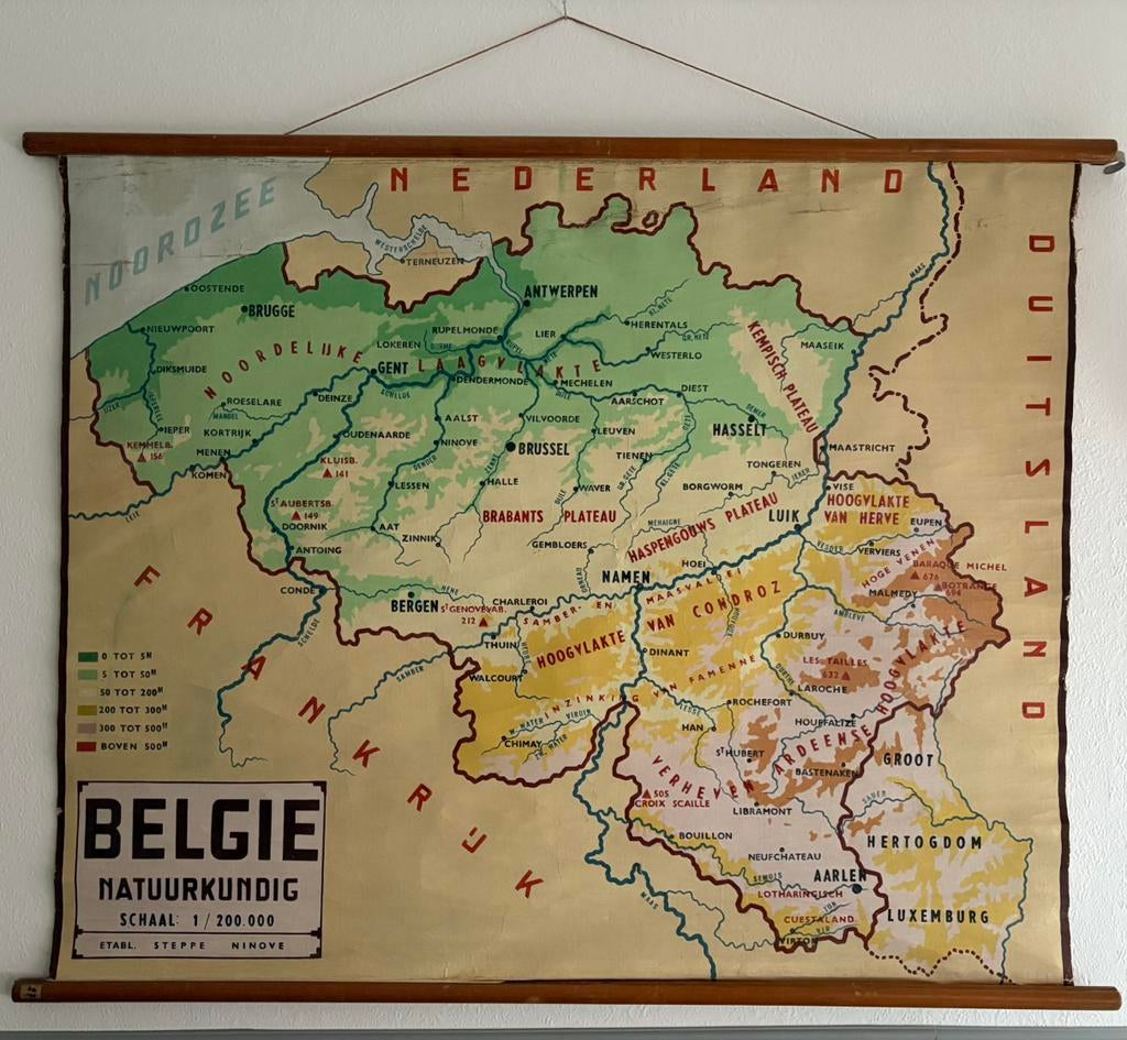 Landkaart België // Schoolplaat, Antiek en Kunst, Antiek | Schoolplaten, Ophalen, Aardrijkskunde