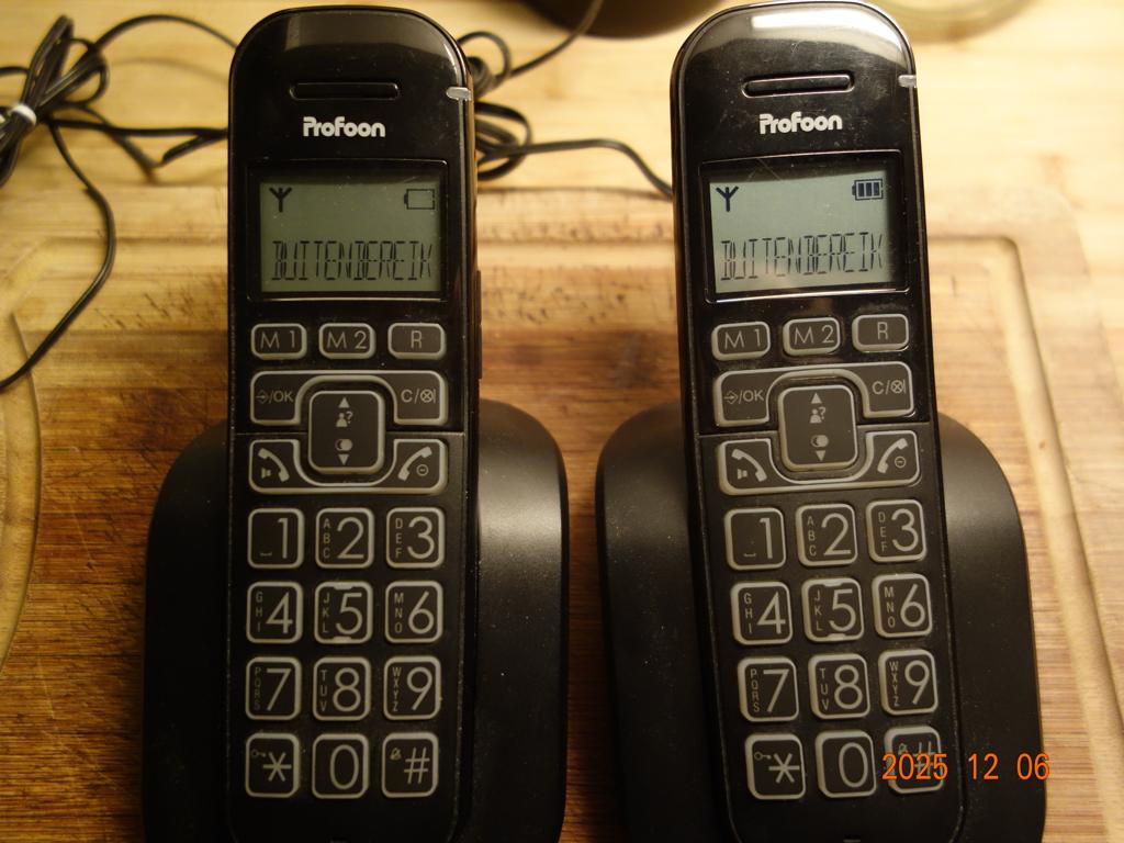 telefoon handset Profoon pd 2808 duo draadloos werkt perfect, Telecommunicatie, Ophalen, Gebruikt, 2 handsets, Stralingsarm