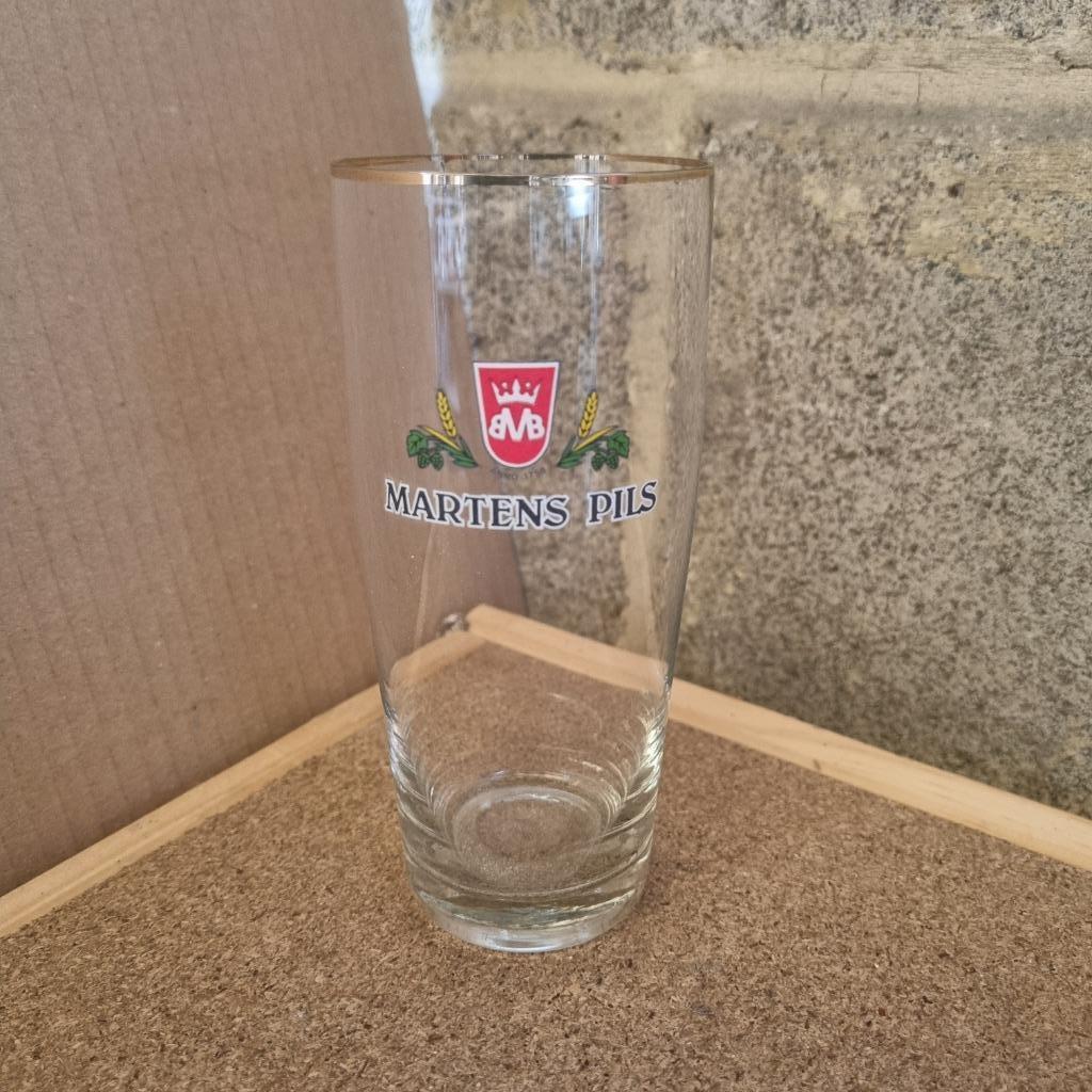 Verre Martens Pils (modèle 1), Verzamelen, Biermerken, Ophalen of Verzenden, Gebruikt, Glas of Glazen, Overige merken