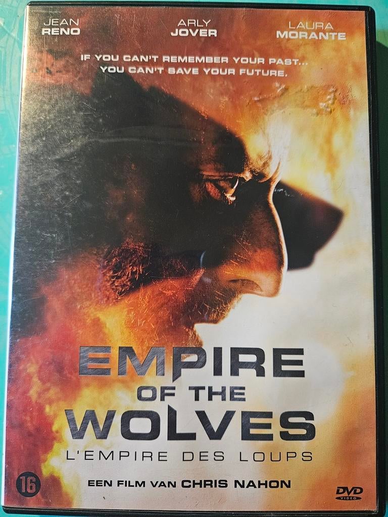Empire of the wolves - l'empire des loups, Ophalen of Verzenden, Zo goed als nieuw