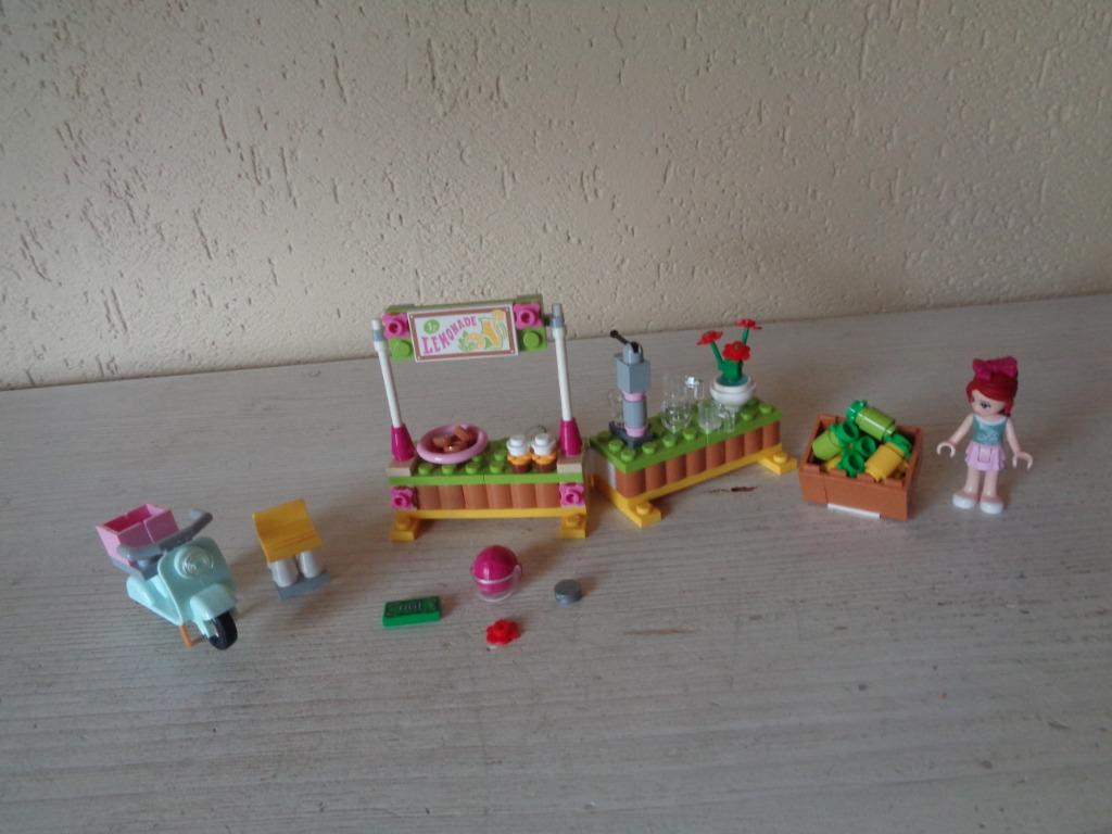LEGO Friends Mia's Limonadekraam - 41027, Ophalen of Verzenden, Gebruikt, Complete set, Lego