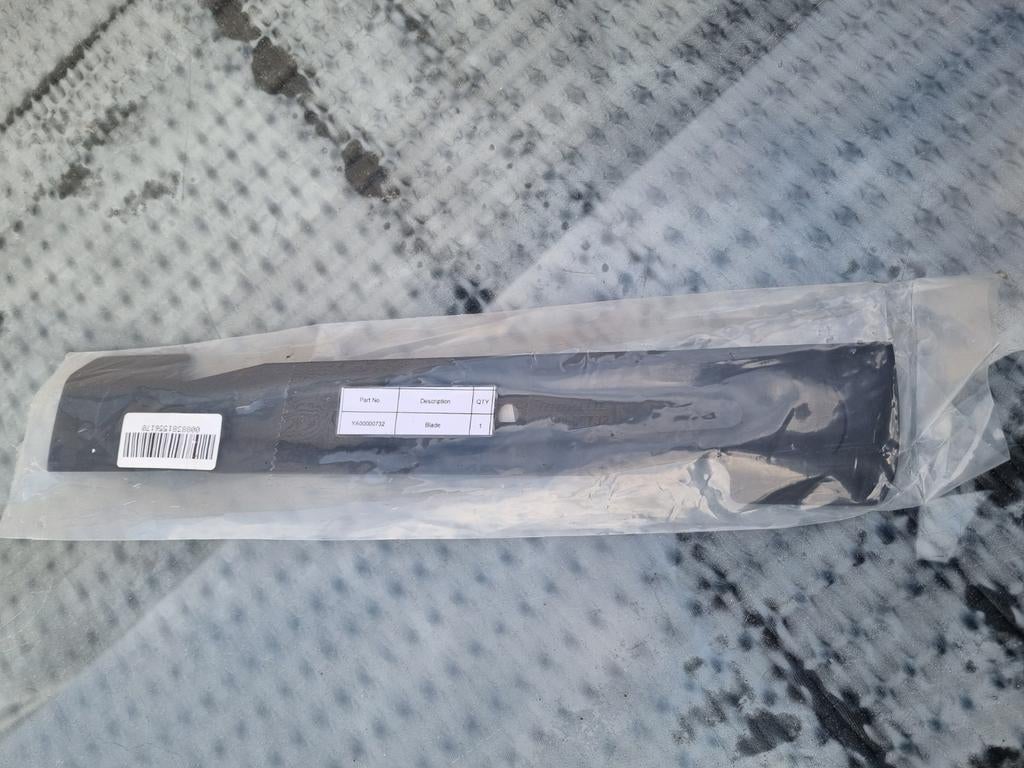 Nieuw origineel mes 37 cm voor Makita grasmaaier ELM 3720, Tuin en Terras, Grasmaaiers, Ophalen, Zo goed als nieuw