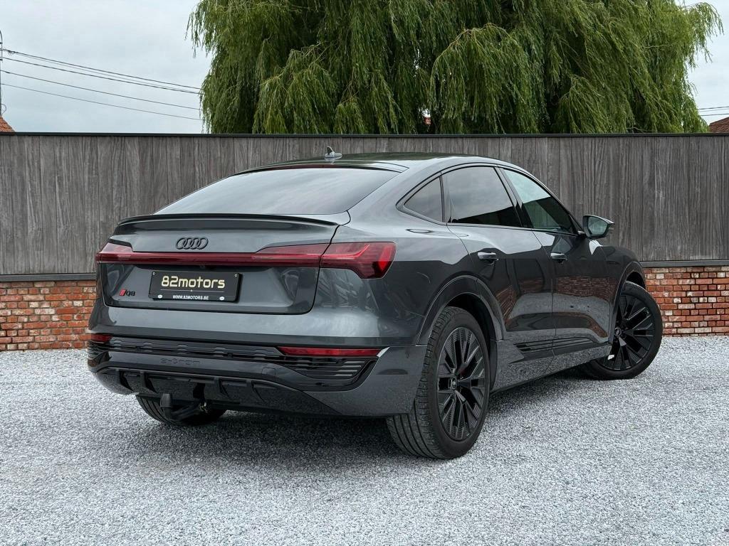audi q8 e-tron sportback 55 s-line/matrix/keyless/camera/, Auto's, Audi, Automaat, 4 deurs, 1800 kg, Zwart