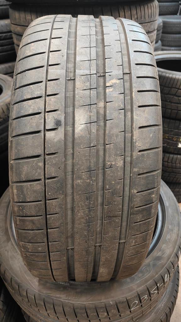 235/40r19 Vredestein 50€ per stuk met montage en balanceren, Ophalen of Verzenden
