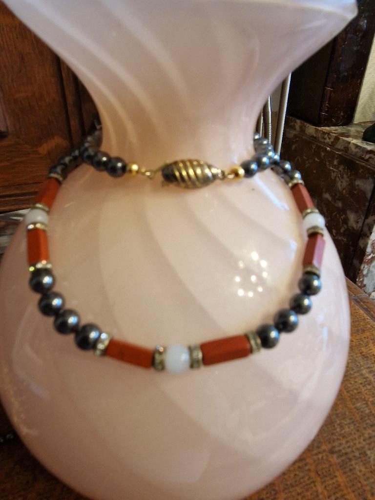 Collier et bracelet hematite, Bijoux, Sacs & Beauté, Colliers, Gris, Enlèvement ou Envoi, Utilisé, Avec pierre précieuse