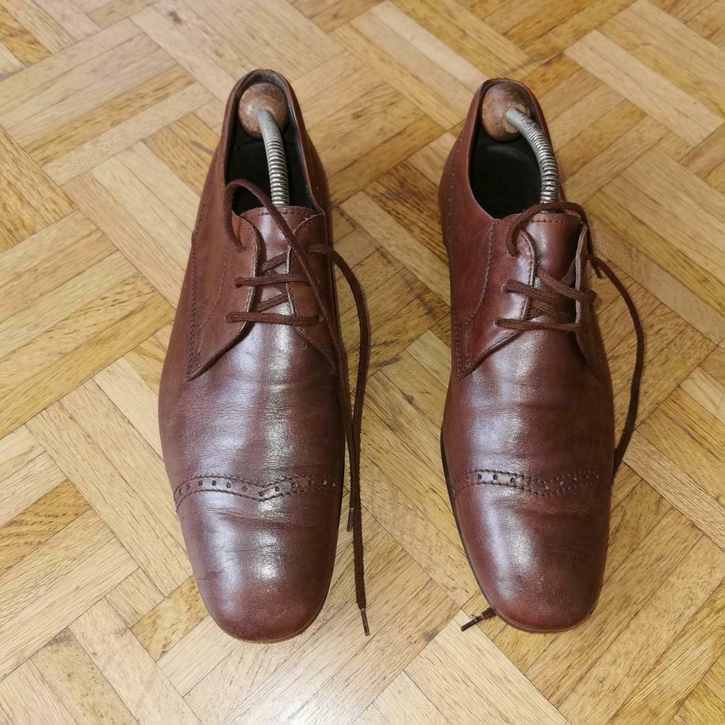 Richelieus Tod's, Enlèvement ou Envoi, Porté