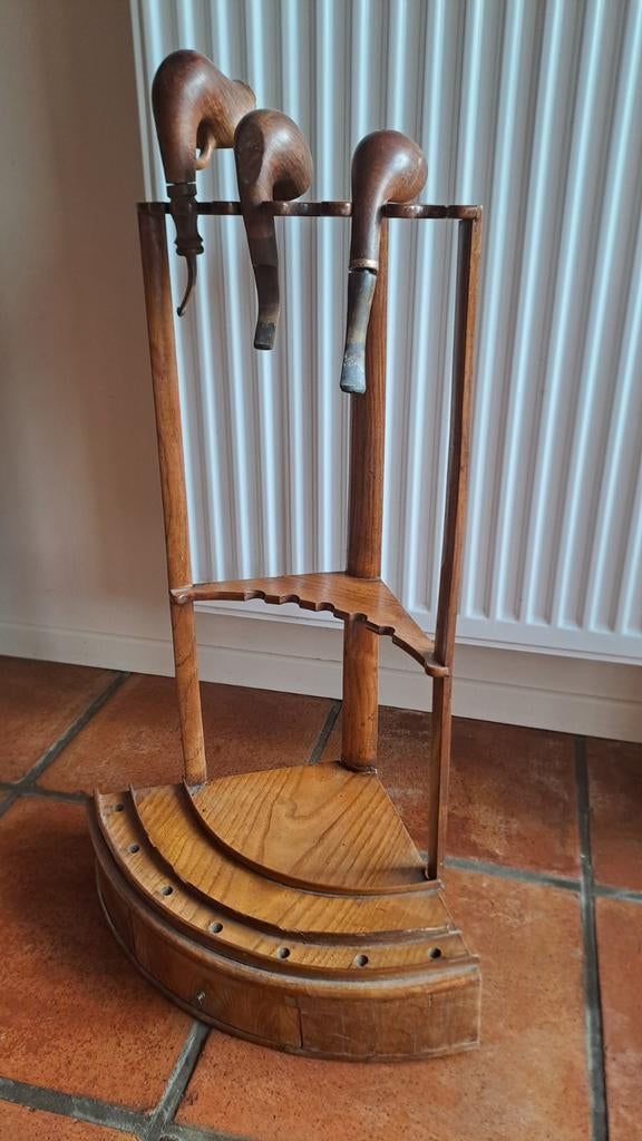 Meuble ancien (19-me) Porte-pipe, Enlèvement