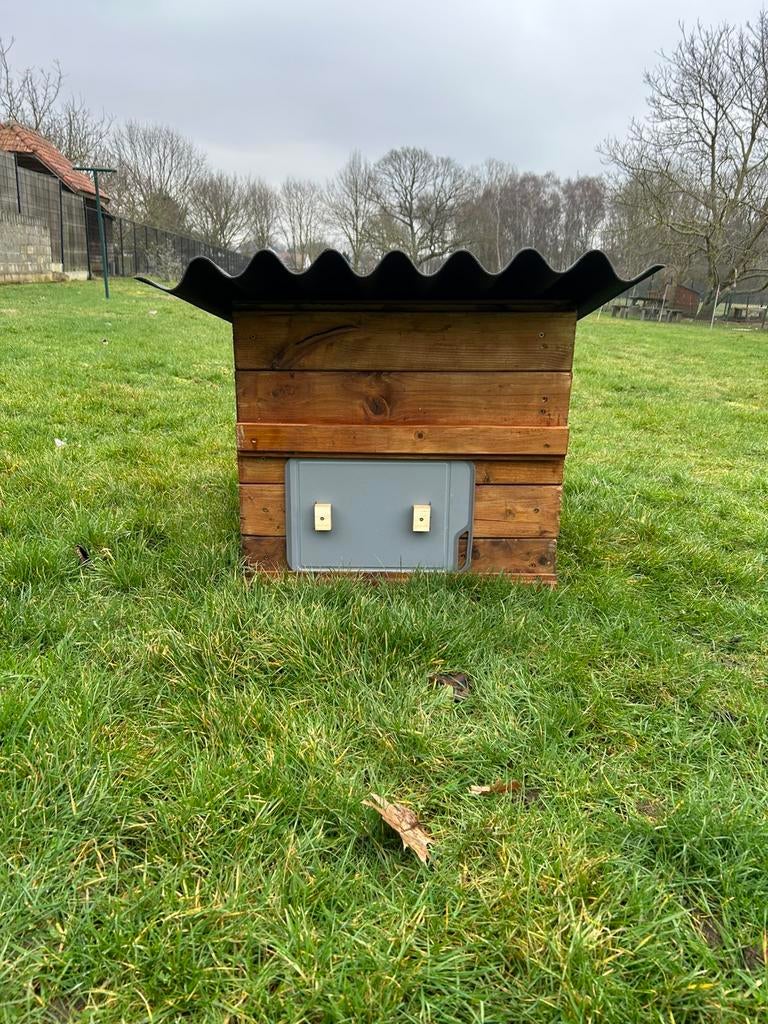Zelfgemaakt broedhok/kippenhokje, Dieren en Toebehoren, Pluimvee | Toebehoren, Nieuw, Kippenhok of Kippenren, Ophalen