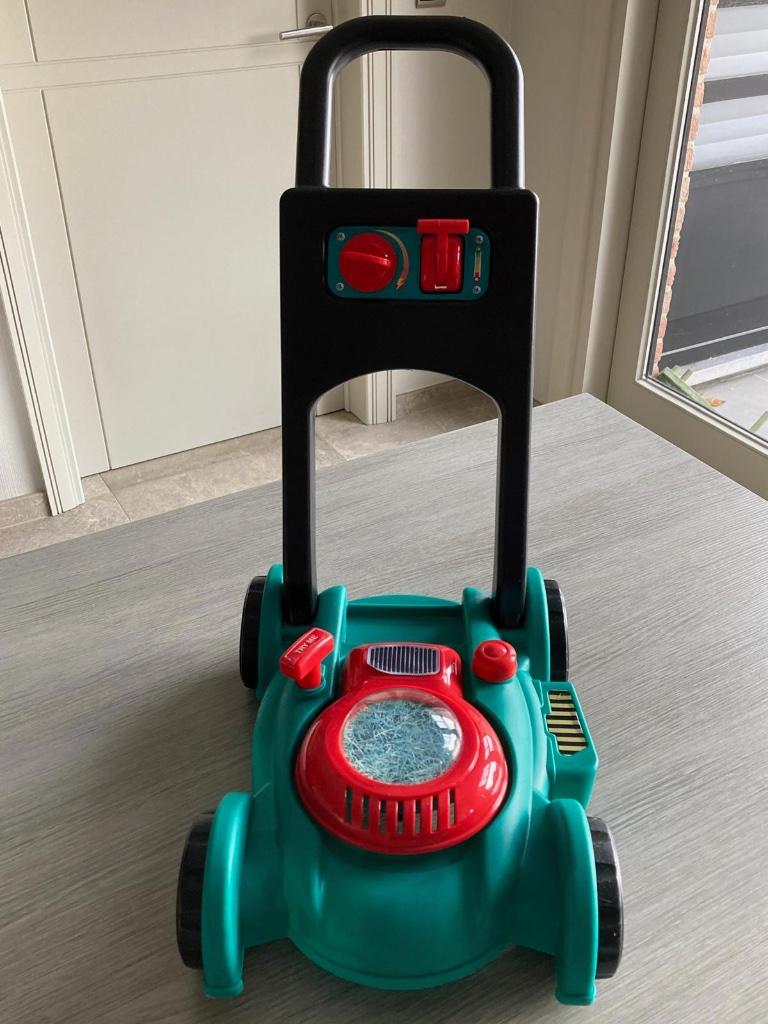 Speelgoed grasmachine, maakt lawaai. Perfecte staat, Kinderen en Baby's, Ophalen, Zo goed als nieuw, Duwvoertuig