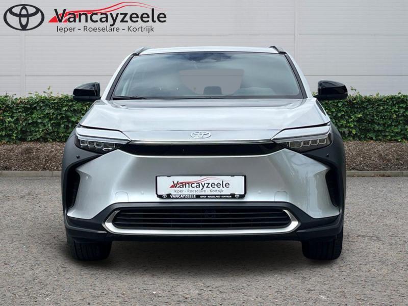 Toyota bZ4X Executive+360°cam+nav+sens V&A, Automaat, USB, Zwart, Overige kleuren