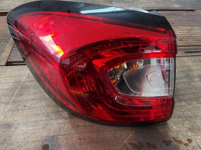 Feu arrière gauche d'un Renault Captur, Autos : Pièces & Accessoires, Éclairage, Renault, Utilisé, 3 mois de garantie, Enlèvement ou Envoi