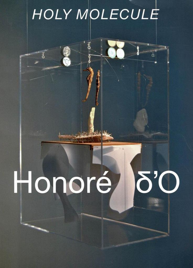 Honoré D'O Holy Molecule, Ophalen of Verzenden, Gelezen