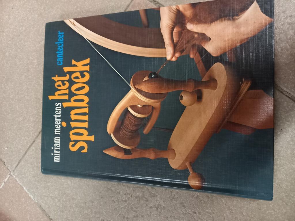 Het spinboek, Boeken, Ophalen, Zo goed als nieuw