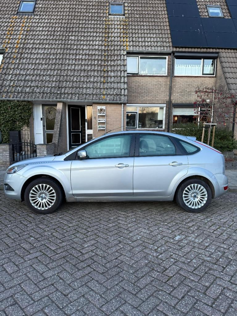 Ford Focus 1.6, Autos, Focus, Argent ou Gris, Achat, Boîte manuelle