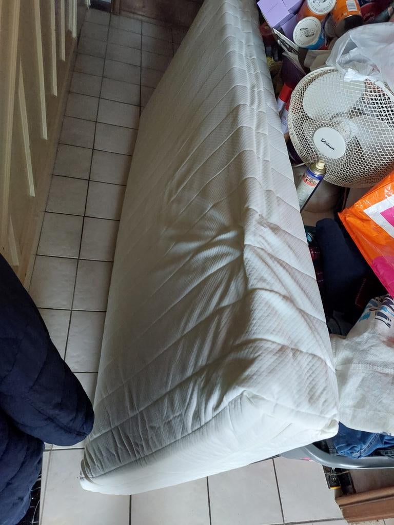 Eenpersoons matras  90×200, Huis en Inrichting, Slaapkamer | Matrassen en Bedbodems, Ophalen