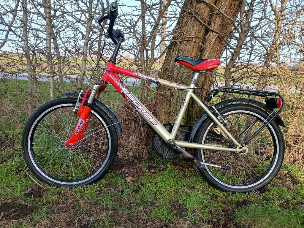 Mbm escape, Fietsen en Brommers, Ophalen