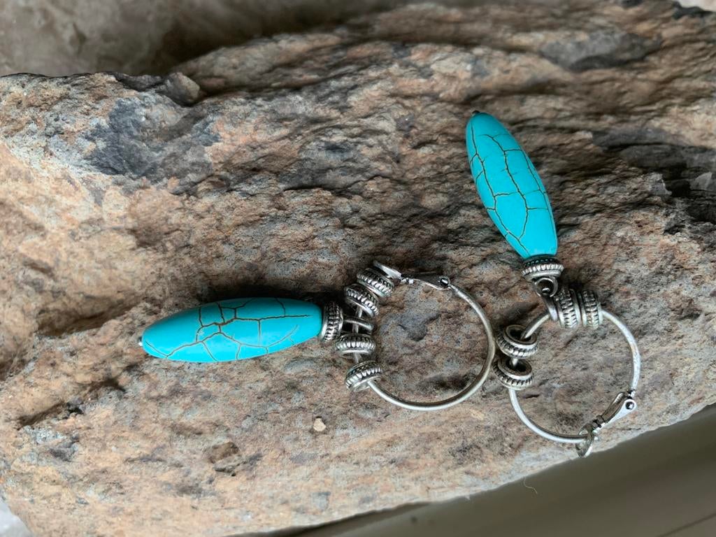 Superbes boucles d'oreilles - neuves, Bijoux, Sacs & Beauté, Boucles d'oreilles, Enlèvement