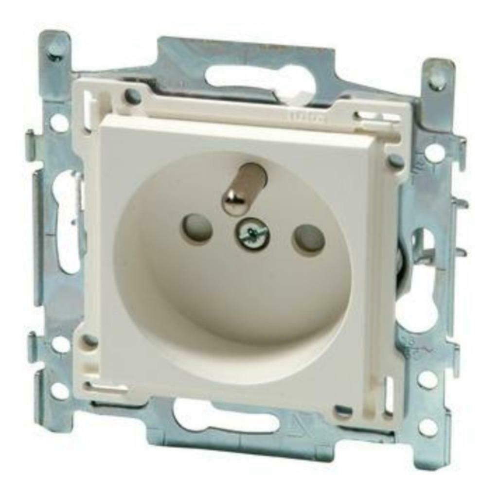 Prise Niko blanc 2P   Terre, Enlèvement ou Envoi, Neuf, Moins de 50 watts, Autres types