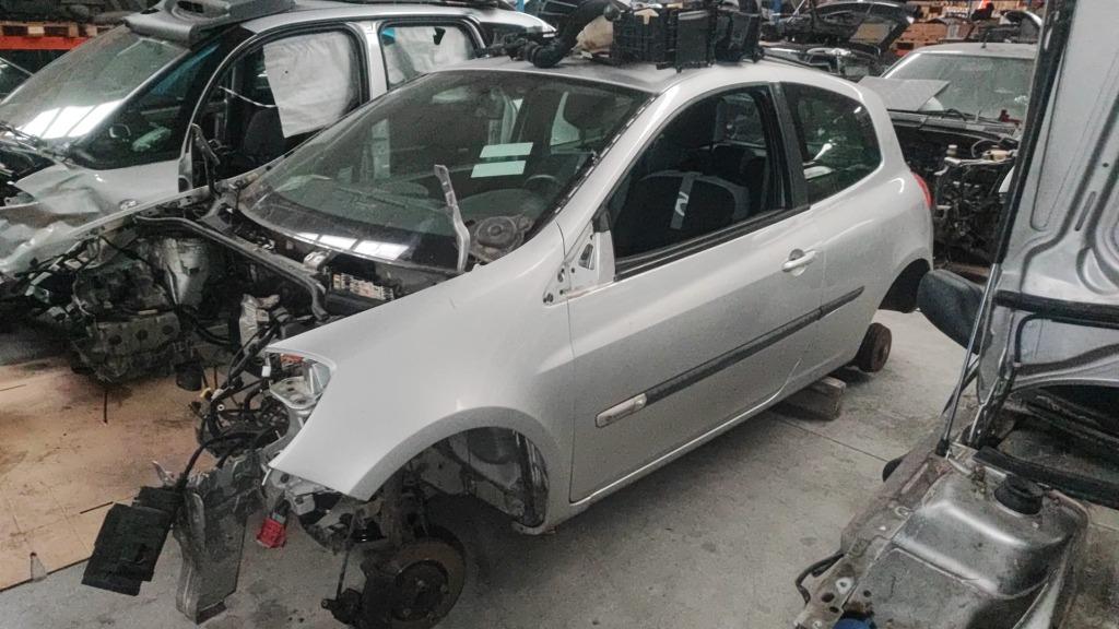 Onderdelen voor Renault Clio 3, Ophalen, Gebruikt, Renault