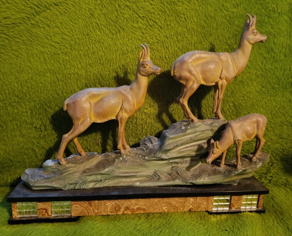 Herten op marmeren voet te koop., Enlèvement ou Envoi