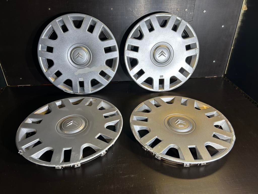 4 enjoliveurs Citroën C1 C2 C3 saxo berlingo 14", Autos : Divers, Enjoliveurs, Enlèvement ou Envoi, Utilisé