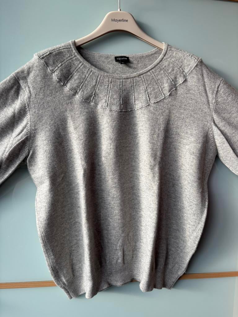 Pull Mayerline gris avec perles, Vêtements | Femmes, Pulls & Gilets, Enlèvement ou Envoi, Gris