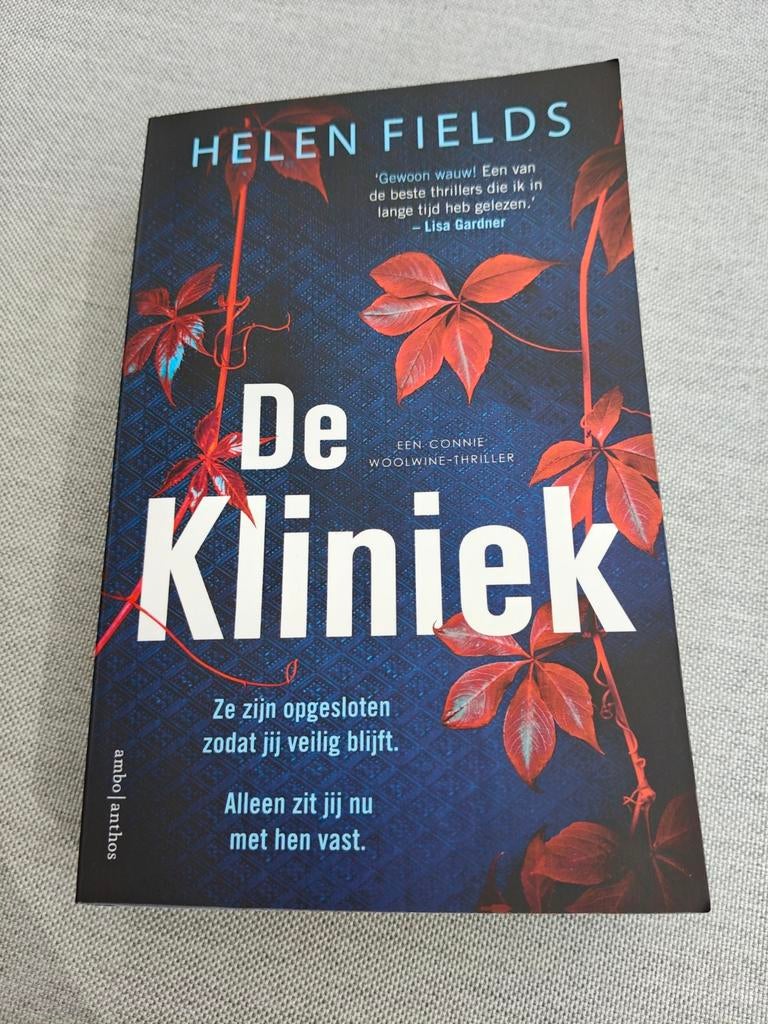 Helen Fields - De kliniek, Boeken, Thrillers, Ophalen of Verzenden