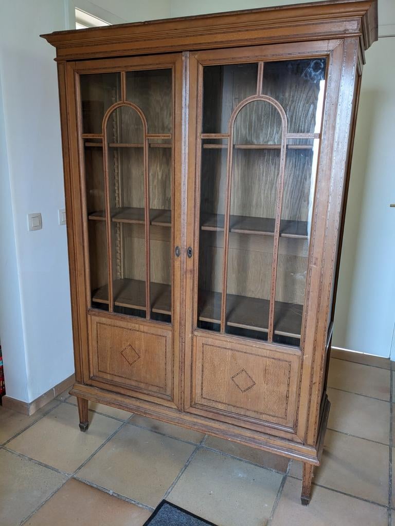Mooie vitrinekast, Huis en Inrichting, Ophalen