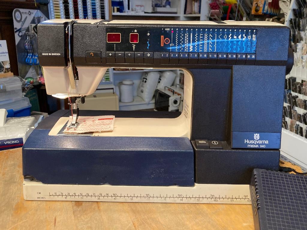 Husqvarna Prisma 940 computernaaimachine, Ophalen of Verzenden, Gebruikt, Naaimachine, Husqvarna