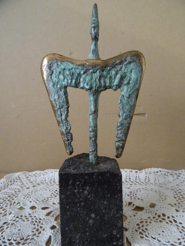 Carina Canton Bronzen beeld Opwaartse vlucht 22cm 1994, Overige onderwerpen, Ophalen of Verzenden, Brons, 20 - 50 cm