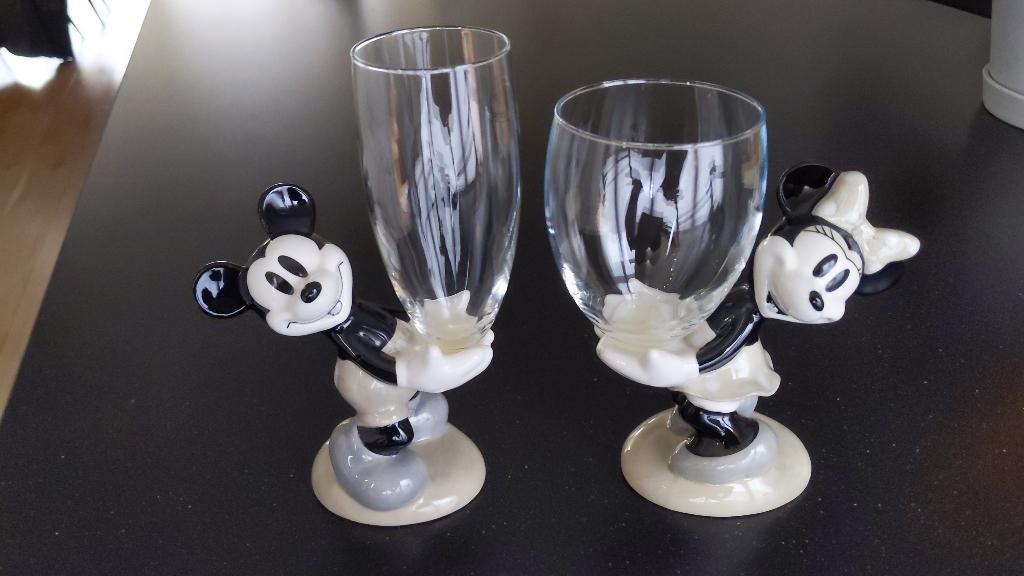 Walt Disney Mickey en Minnie decoratieve glazen, Ophalen, Zo goed als nieuw
