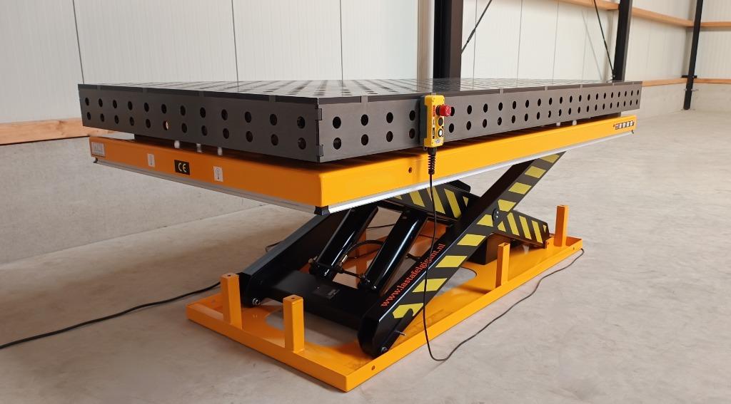Nieuwe lastafel, opspantafel meerdere maten en toebehoren, Ophalen of Verzenden