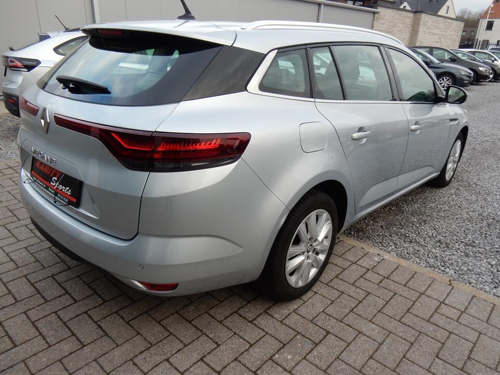 Renault Mégane 1330cc 140 pk ! 59.000km !, Autos, Renault, Argent ou Gris, Achat, Entreprise, Boîte manuelle
