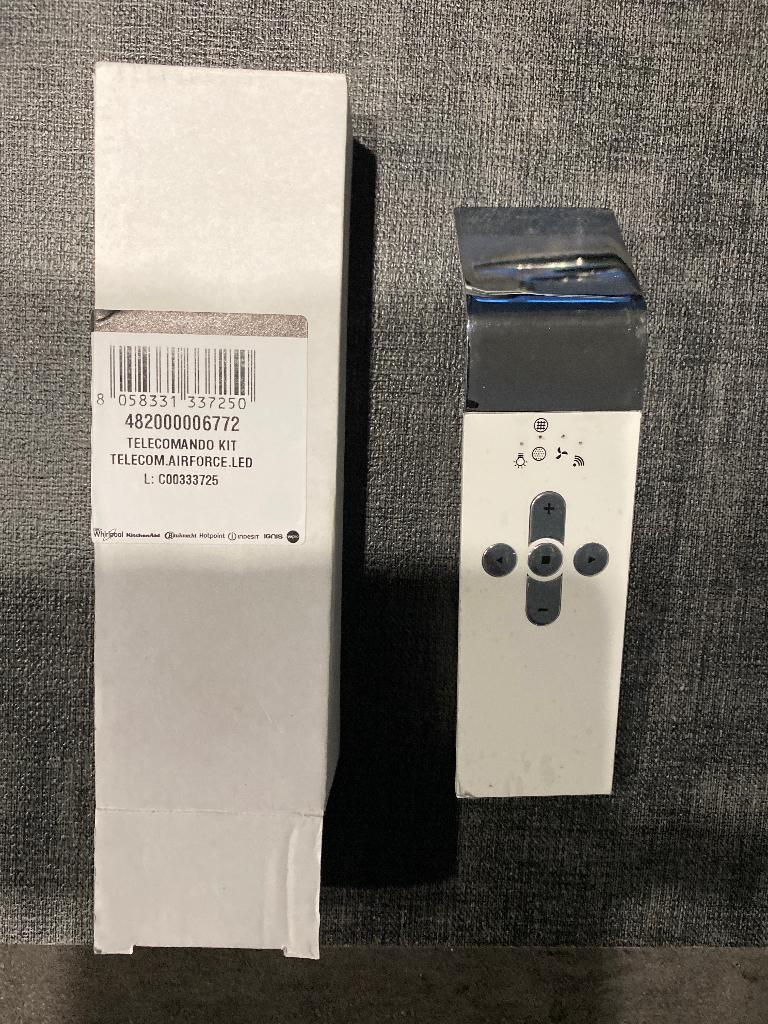 Télécommande Whirlpool neuve !, Electroménager, Enlèvement, Neuf, Autoportant