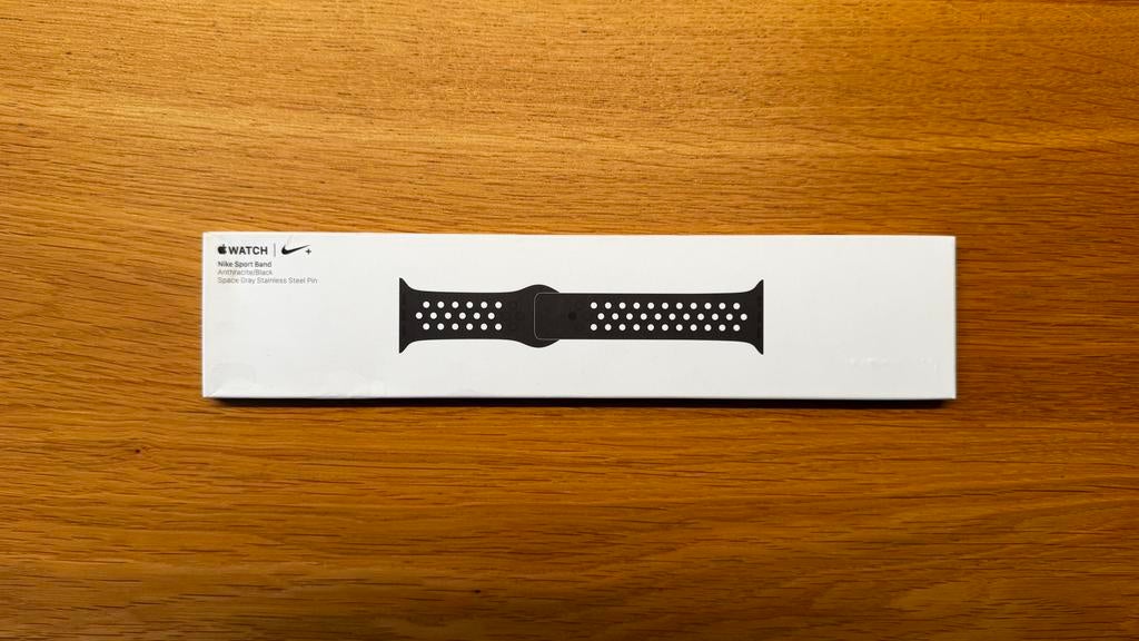 Apple Watch bandjes, Handtassen en Accessoires, Sporthorloges, Zo goed als nieuw, Zwart, Waterdicht, Ophalen