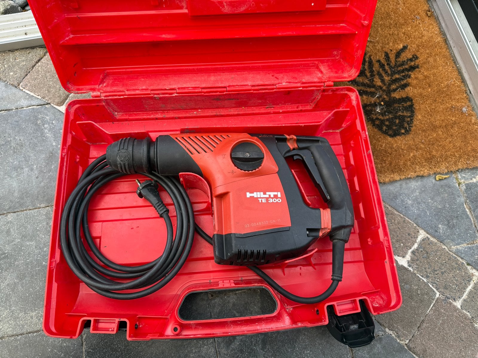 Hilti TE 300, Bricolage & Construction, Enlèvement, Utilisé, Marteau perforateur et/ou Marteau piqueur