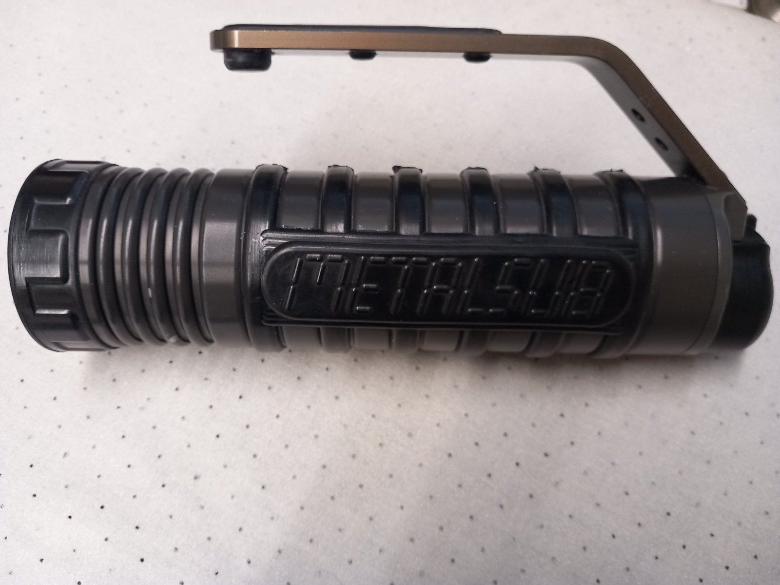 Suunto dimbare duiklamp, Sports nautiques & Bateaux, Plongée, Comme neuf, Lampe de plongée, Enlèvement ou Envoi