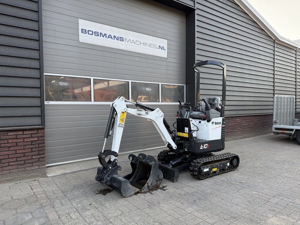 Bobcat E10 z minigraver 2026 50 uur DEMO, Zakelijke goederen, Doosan Bob, Communications.emea@doosan.com, U Kodetky 1810
26301  Dobris, CZ