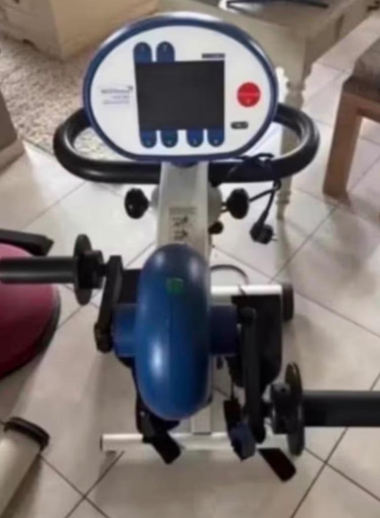 Motomed Viva 2 armen en benen in zeer goede staat, Enlèvement ou Envoi, Comme neuf