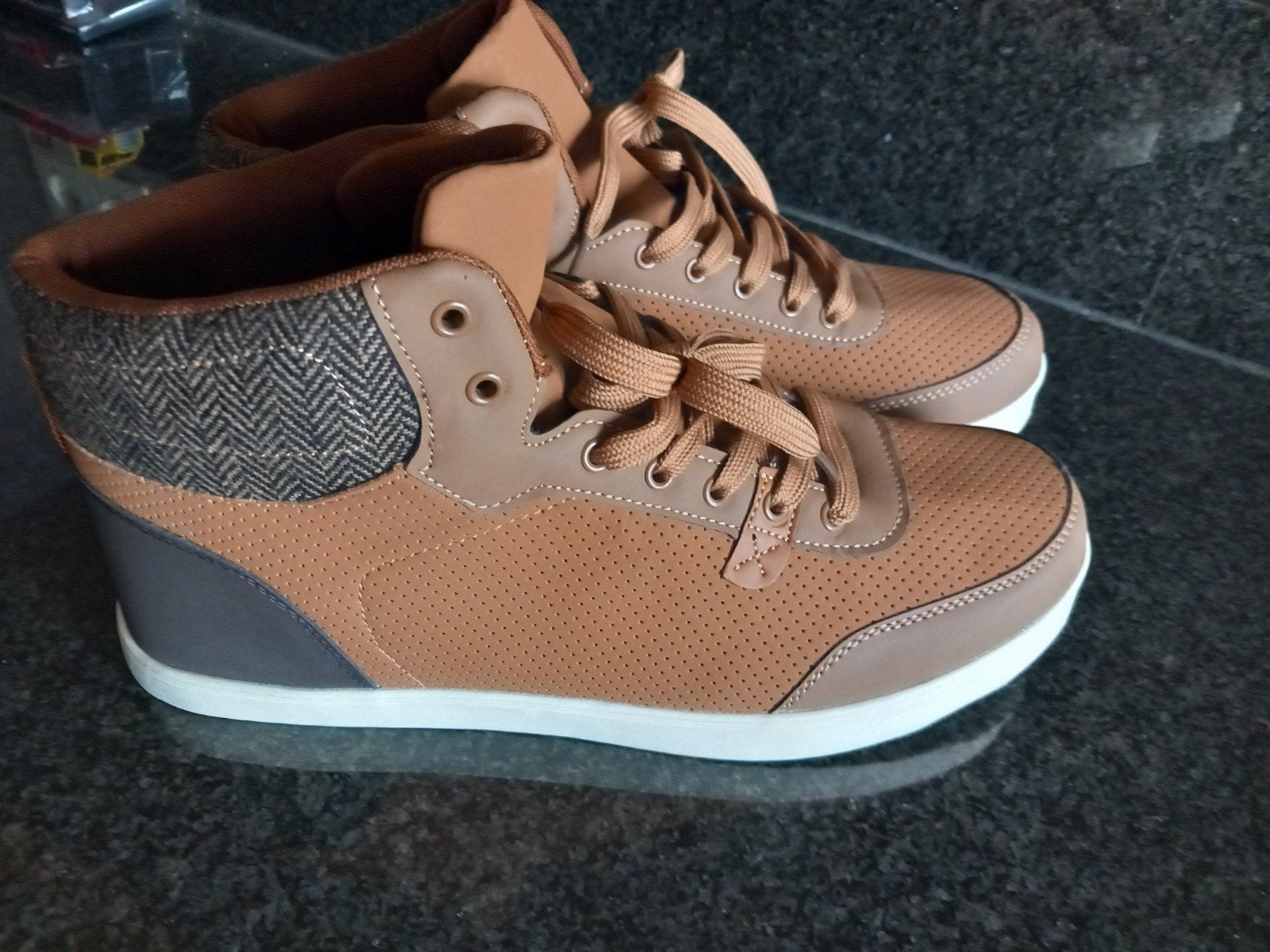 Sneaker mannen, Ophalen of Verzenden, Bruin, Sneakers