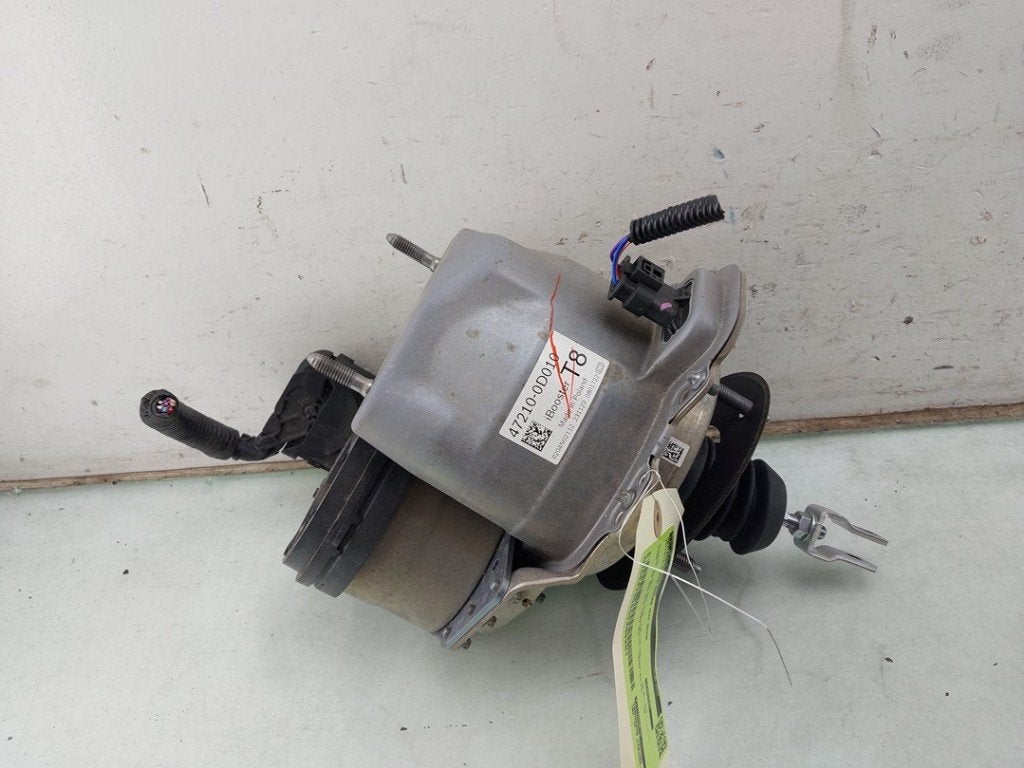 MASTERVAC / SERVOFREIN Toyota Yaris Cross (PB1 / PJ1), Kundenbetreuung@toyota.de, Toyota, Utilisé, Toyota-Allee 2
50858  Köln, DE