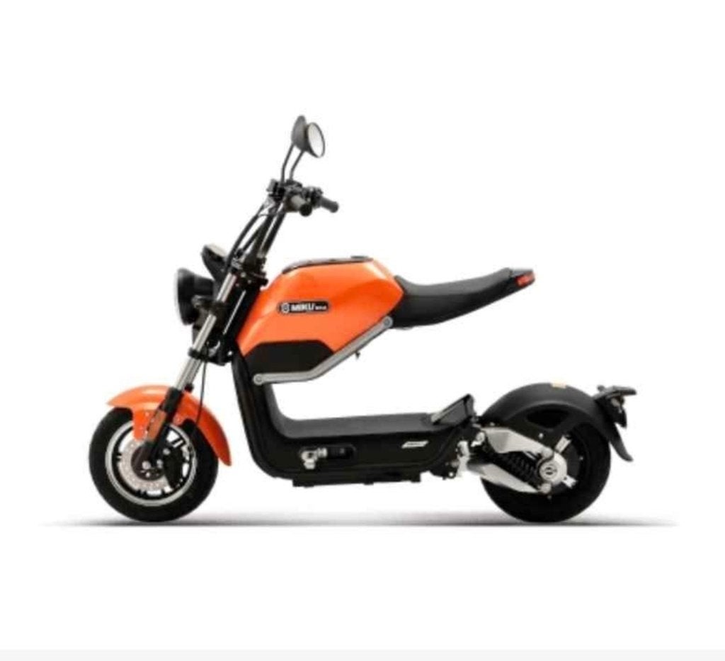 Miku max scooter, Fietsen en Brommers, Scooters | Overige merken, Ophalen, Miku max, Elektrisch, Klasse B (45 km/u)