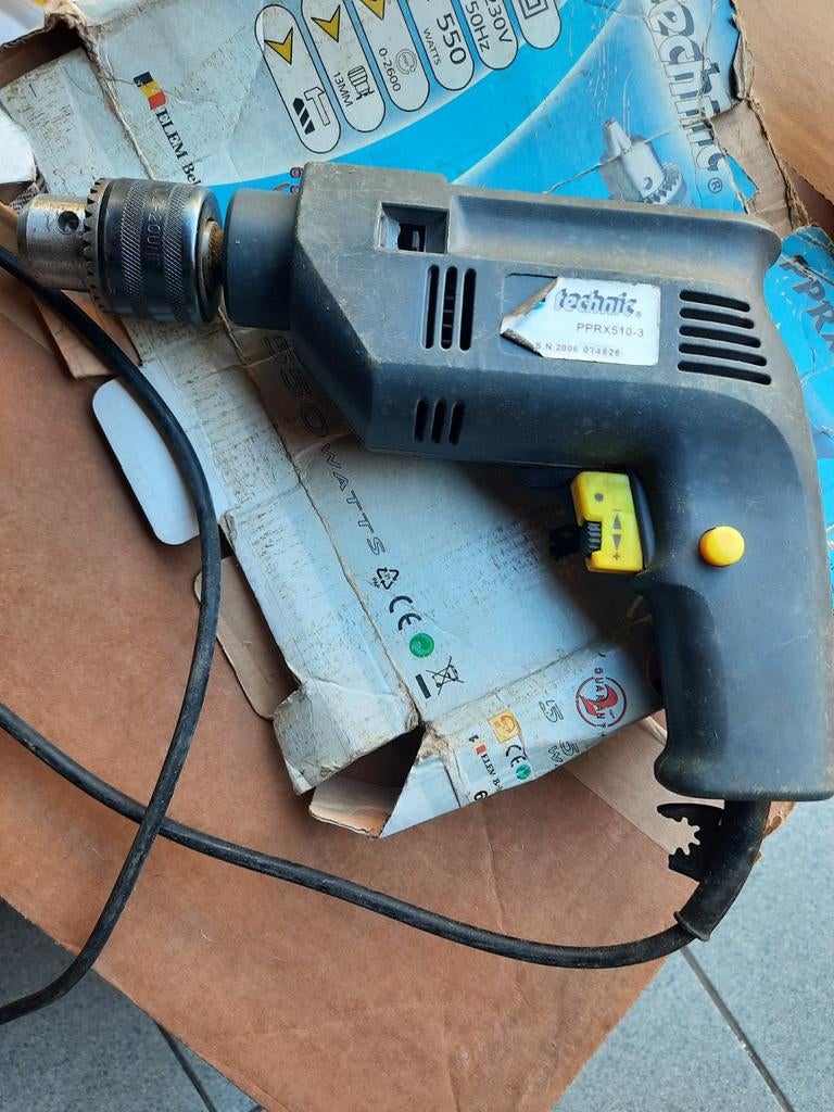 Perceuse elem technic en très bon état !, Enlèvement, Perceuse