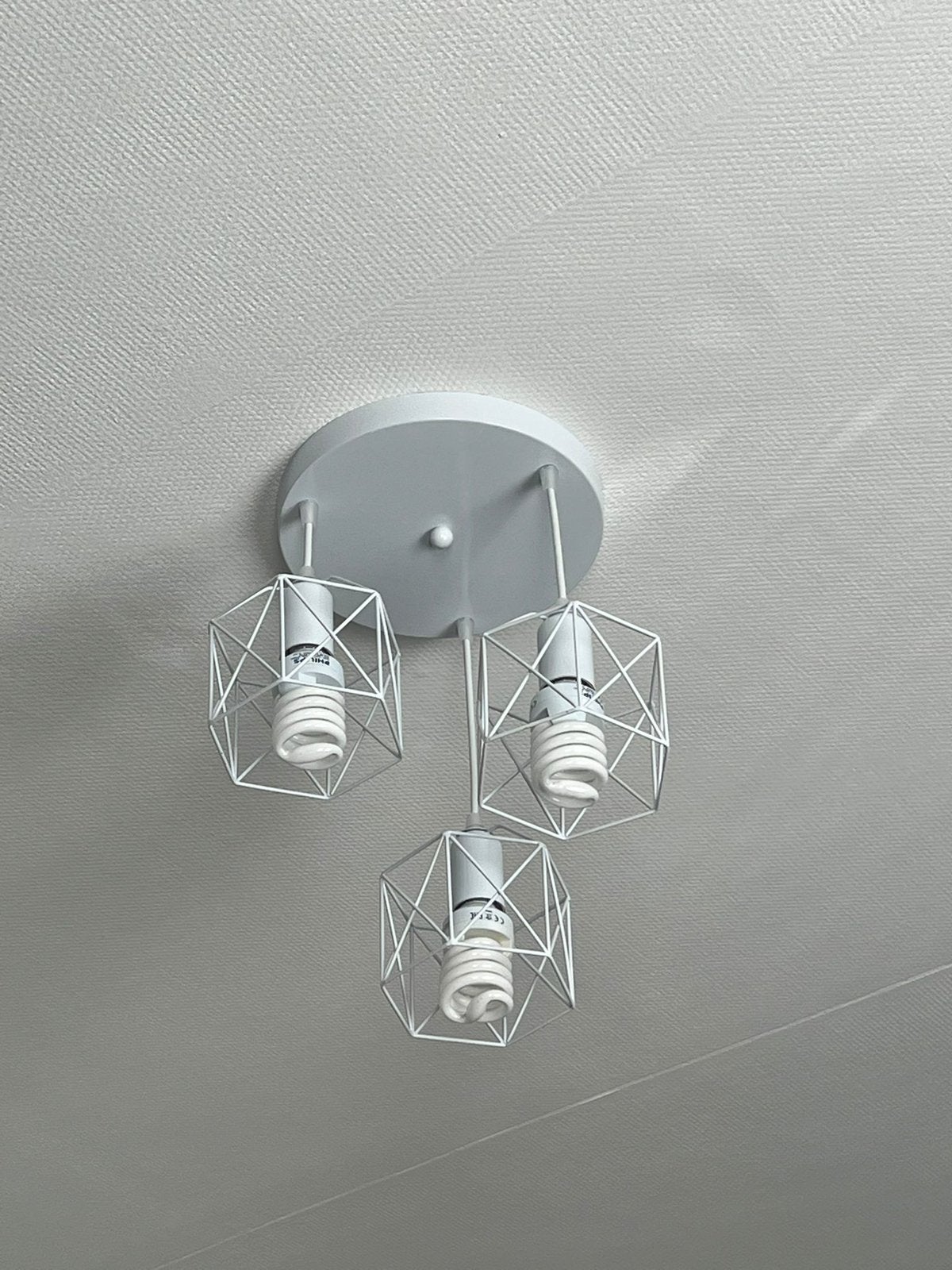 2 suspension de 3 lampes, Maison & Meubles, Lampes | Spots, Enlèvement, Comme neuf, Métal