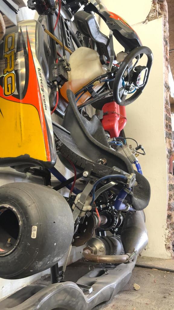 Karting Kz 125cc 6vitesse, Sport en Fitness, Karting, Ophalen, Zo goed als nieuw